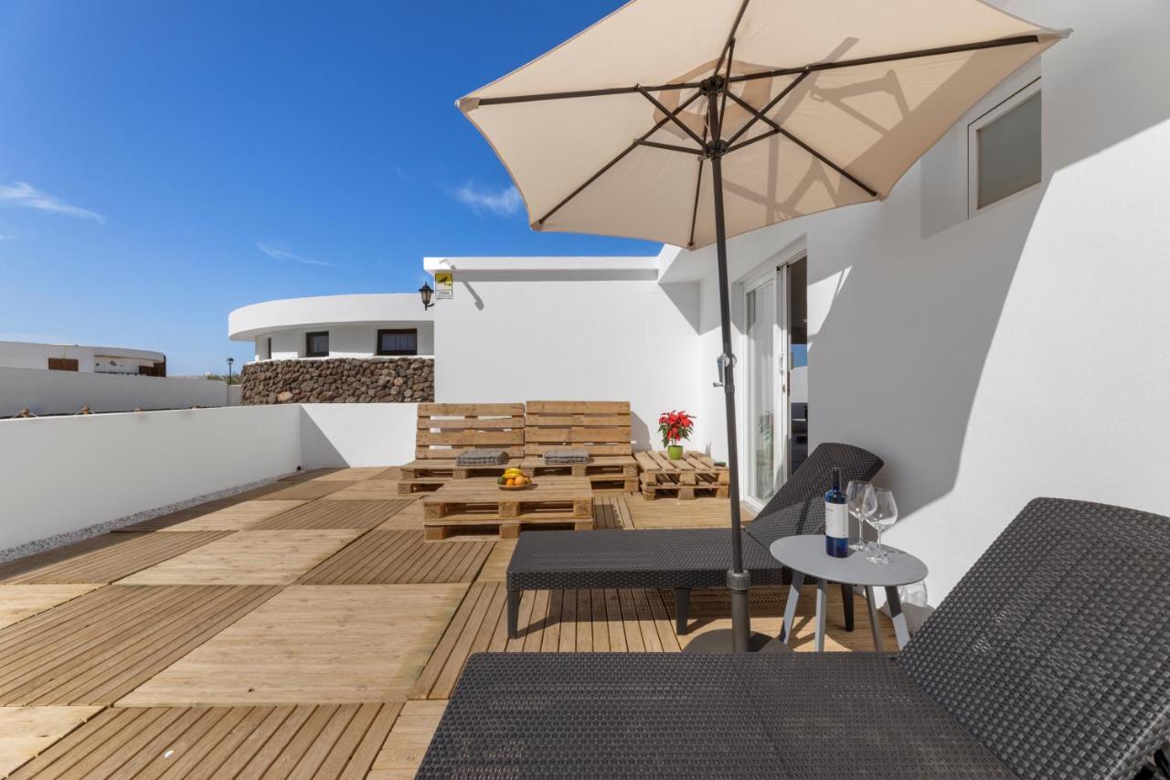 Famara Loft 12 Apartment Exterior photo
